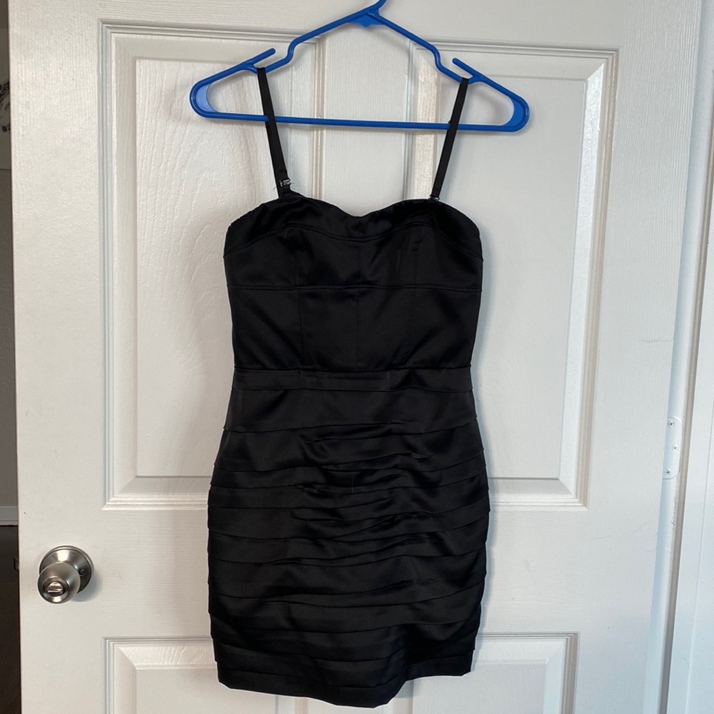 Express Size 0 Black Strapless Convertible Mini Ruched Dress